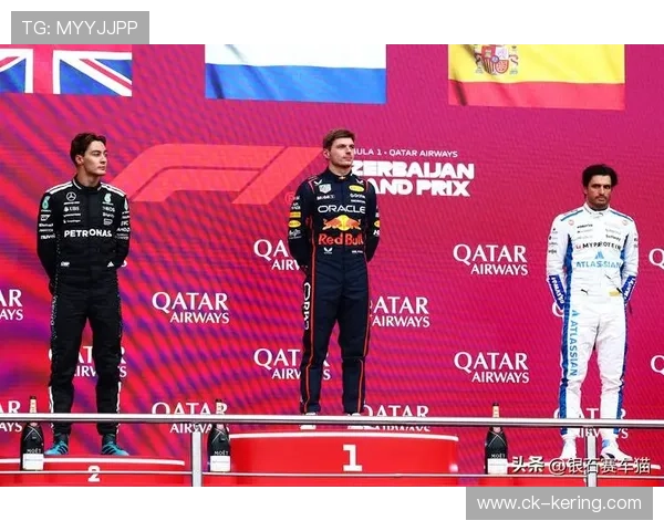 F1赛季揭幕战:汉密尔顿与维斯塔潘激战至最后一圈 F1赛季揭幕战:汉密尔顿与维斯塔潘激战至最后一圈